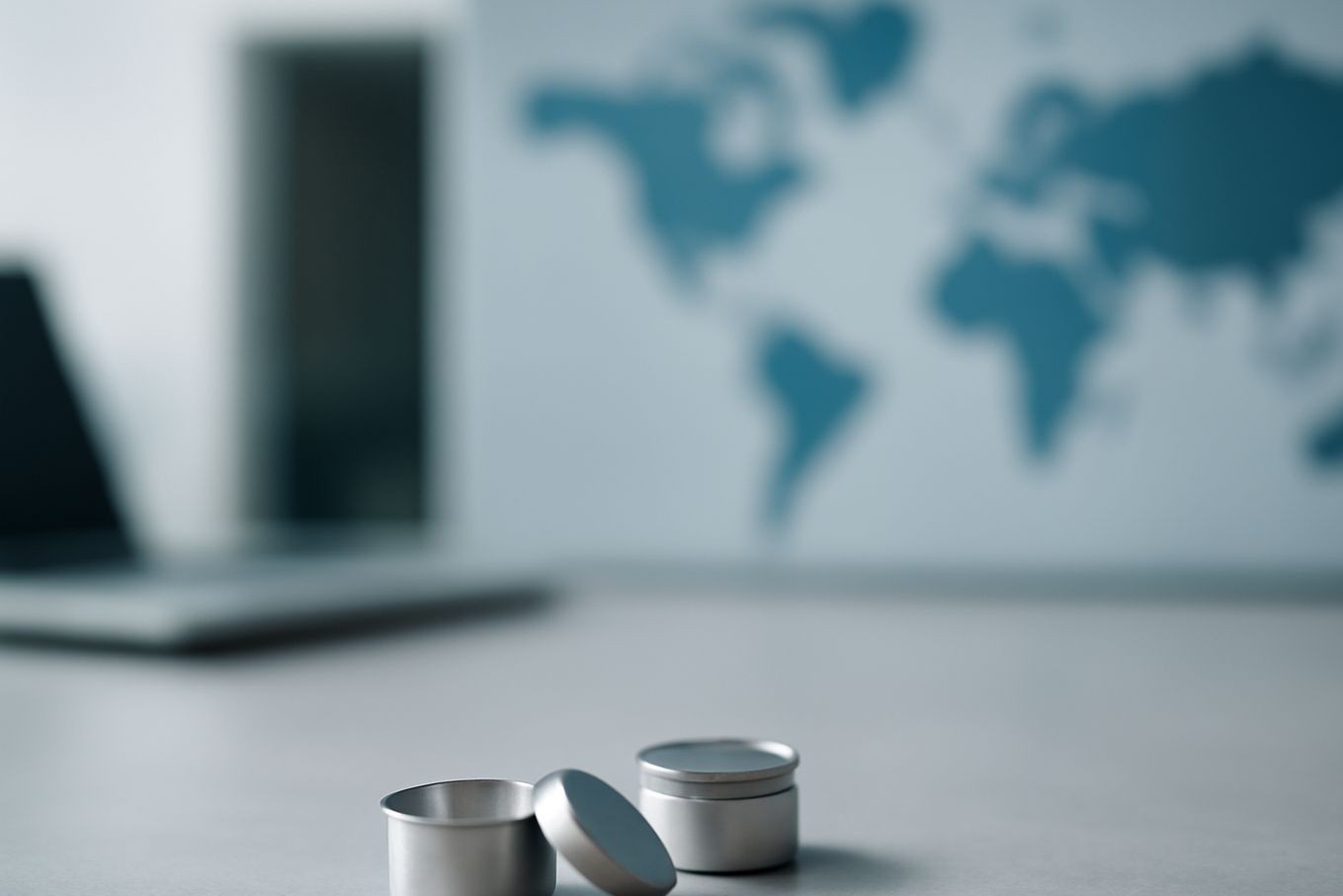 World map showing growing demand for aluminum DSC crucibles in global thermal analysis industries.
