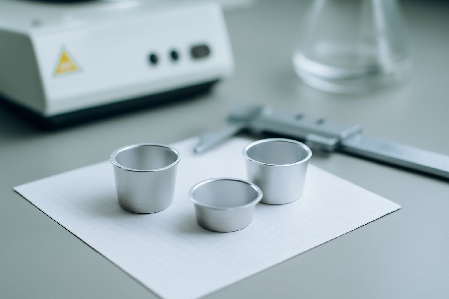 Selection of high-purity aluminum DSC crucibles for thermal analysis in laboratory research Selection of high-purity aluminum DSC crucibles for thermal analysis in laboratory research